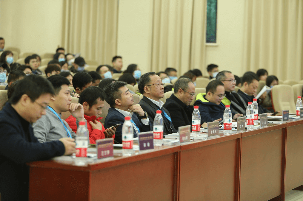  深圳EMC易倍数据科技有限公司